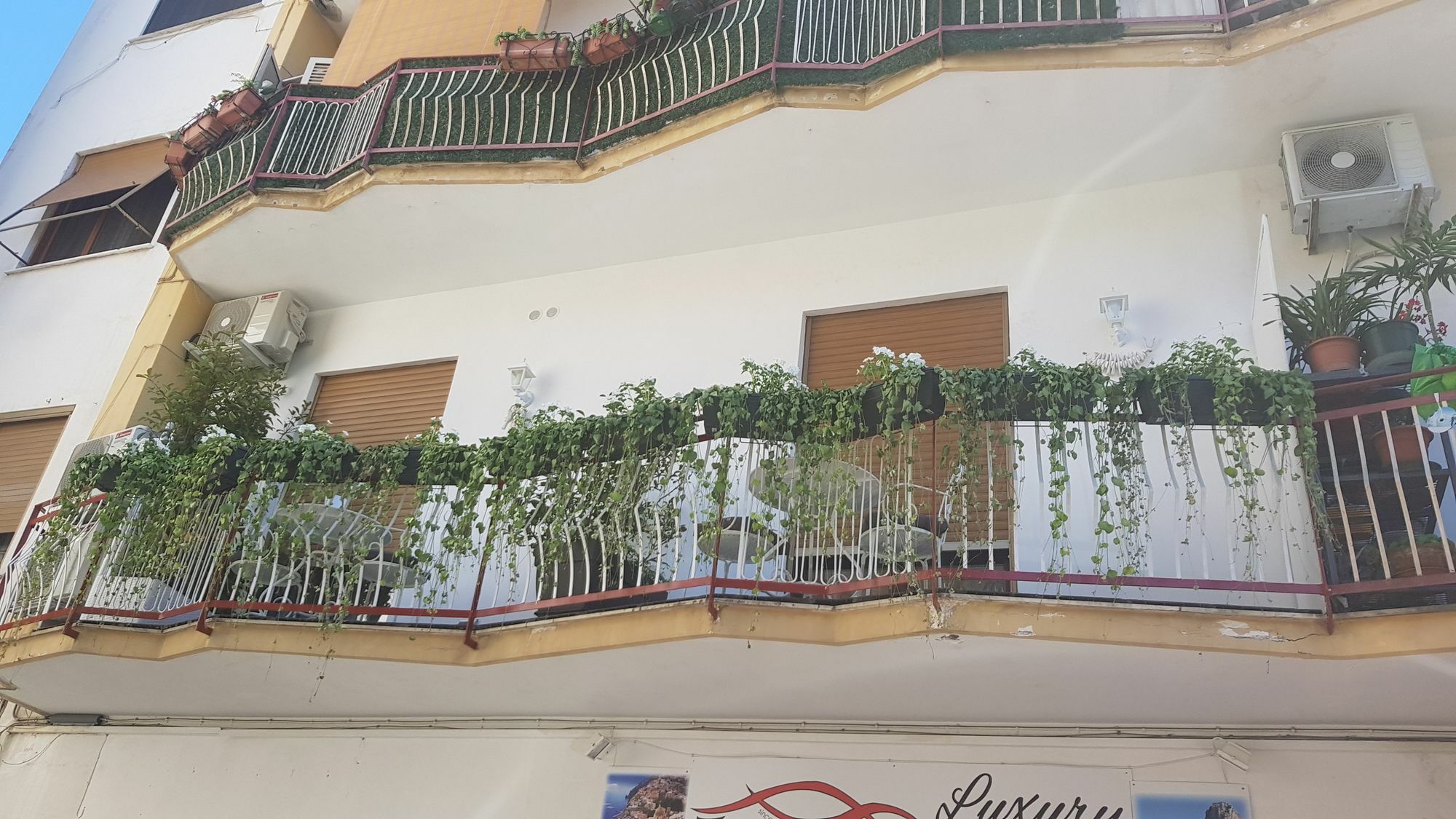 Sorrento Flower Rooms Экстерьер фото